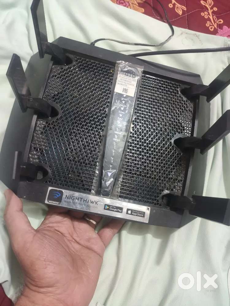 Wi-Fi Netgear router AC3200 mbps X6
