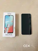 Galaxy M16 5G, 8 GB, 128 GB - 6 months old