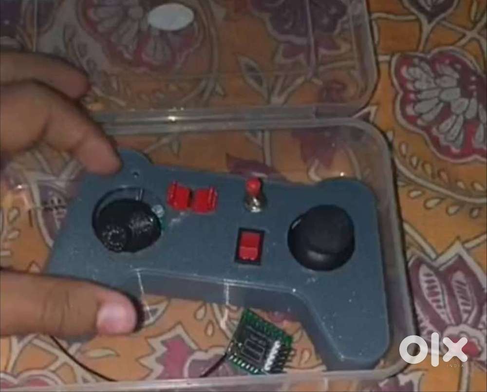 6 channel transmitter and receiver flysky ,motor driver, rc car wheel