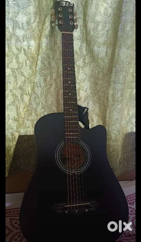 Acoustic guitar