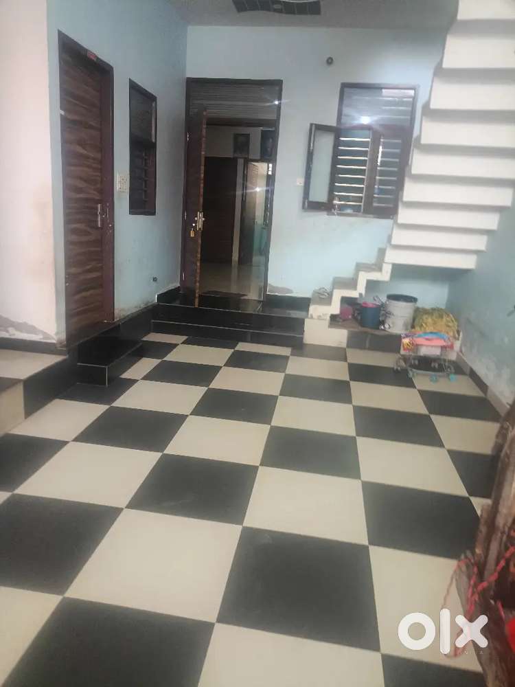 Rooms Available for rent and 2 full portions for rent