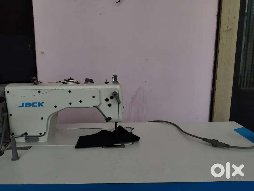 JACK SEWING MACHINE no. Is
