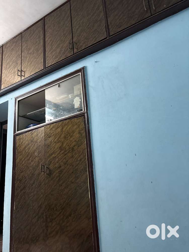 Need female flatmate area tukdoji sq