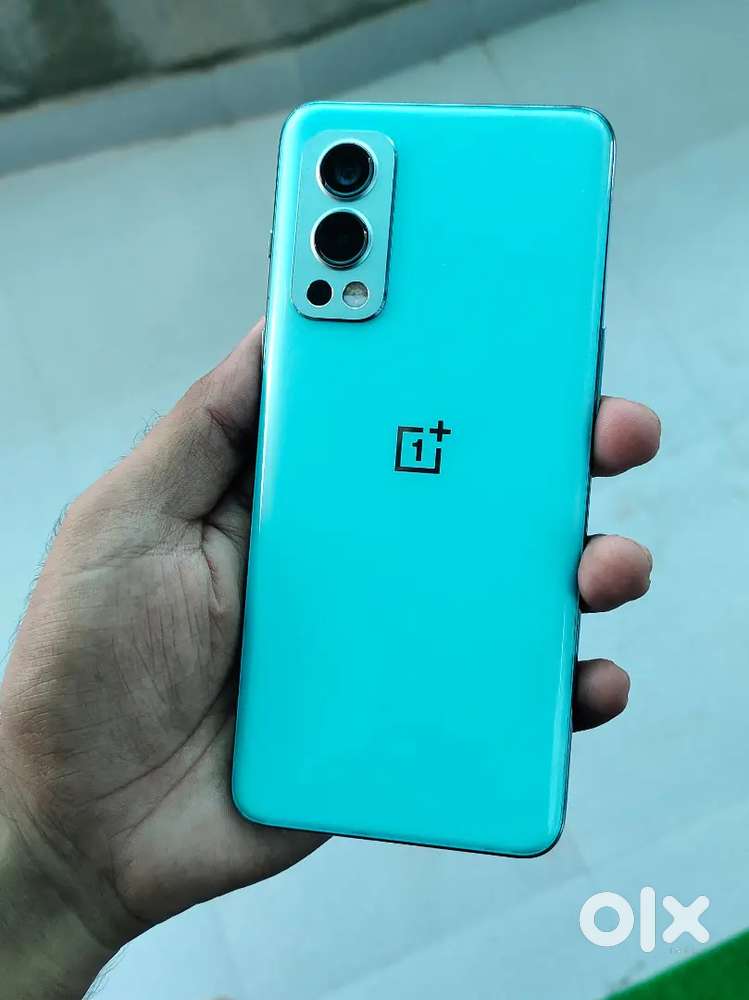 Phone OnePlus Nord 2 5G (with original Charger)