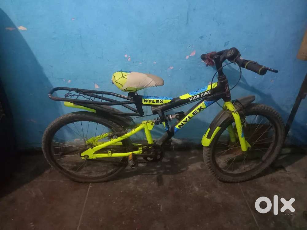 Nylex bicycle for 7-12 year kids