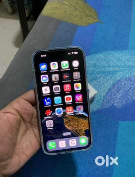iPhone 15 pro max excellent condition or good battery  refurbished