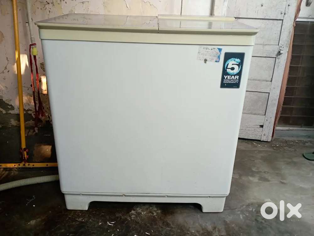 Godrej semi automatic washing machine 8 kg