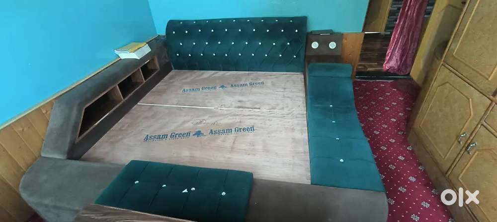 Bed (laptop bed )