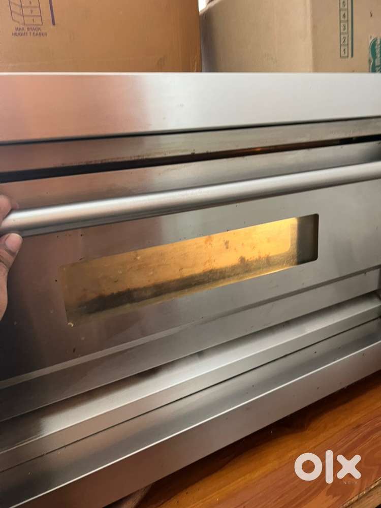 Oven Electric oven