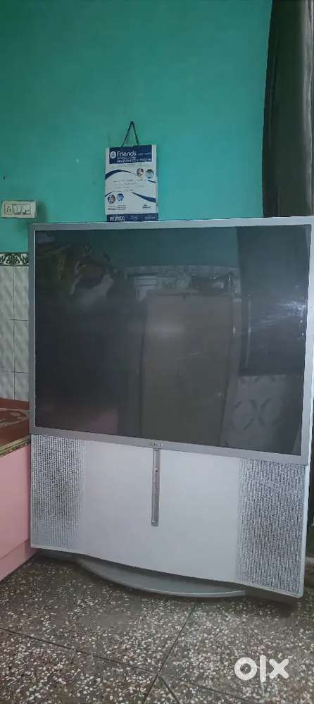 सोनी टीवी साइज चौड़ा44+लम्बाई 55चालू व प्राइस 5000₹