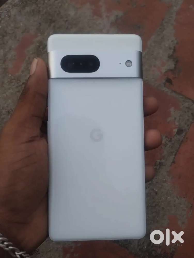 Pixel 7 (8 / 128 GB varient)