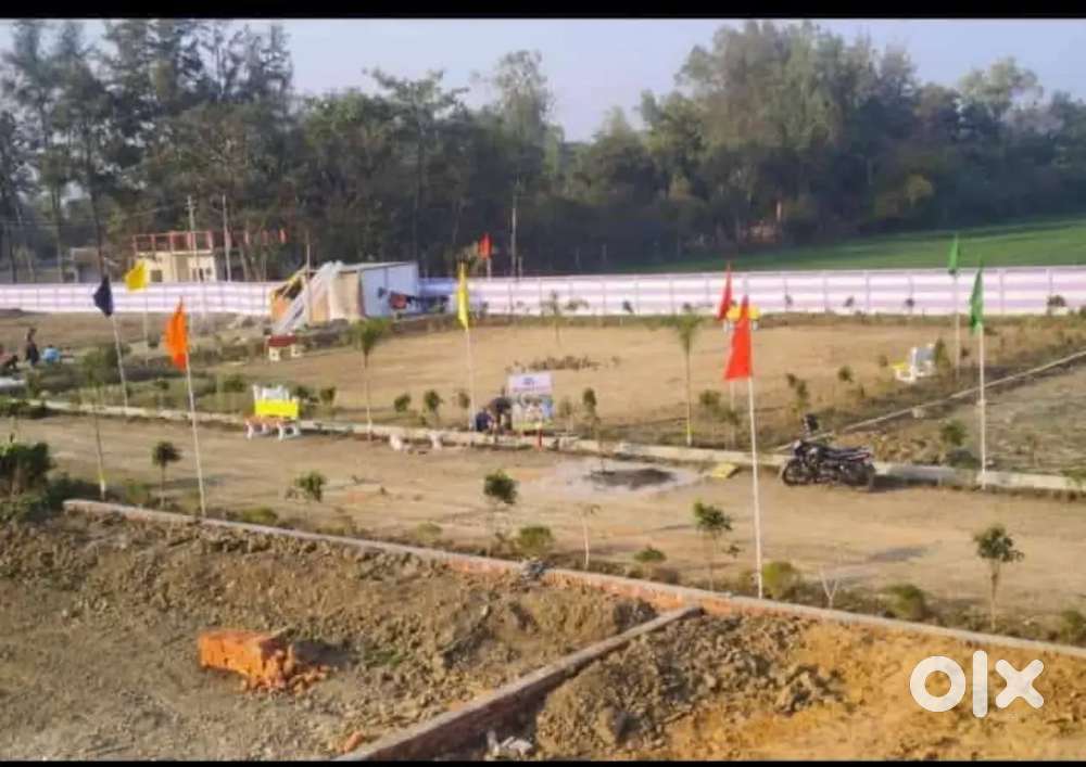 Approved society me sasta plot near fire station Rajvada marrege lawn