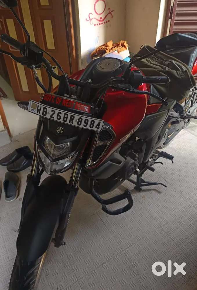 Almost new yamaha bike