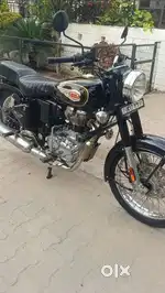 Bullet standard 2021 last kis howroom condition very nice bike