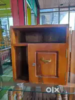 ആശാരിയെ ആവശ്യമുണ്ട്