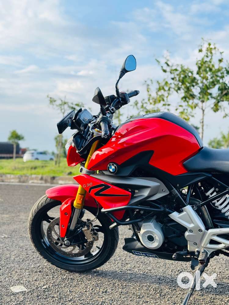 BMW G310 R