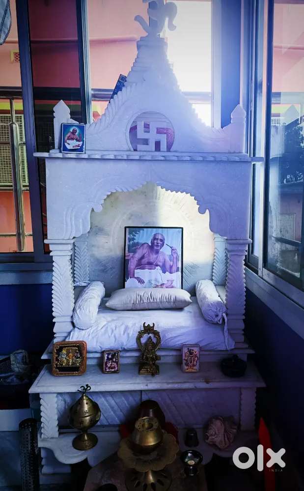 Singhason italian marble