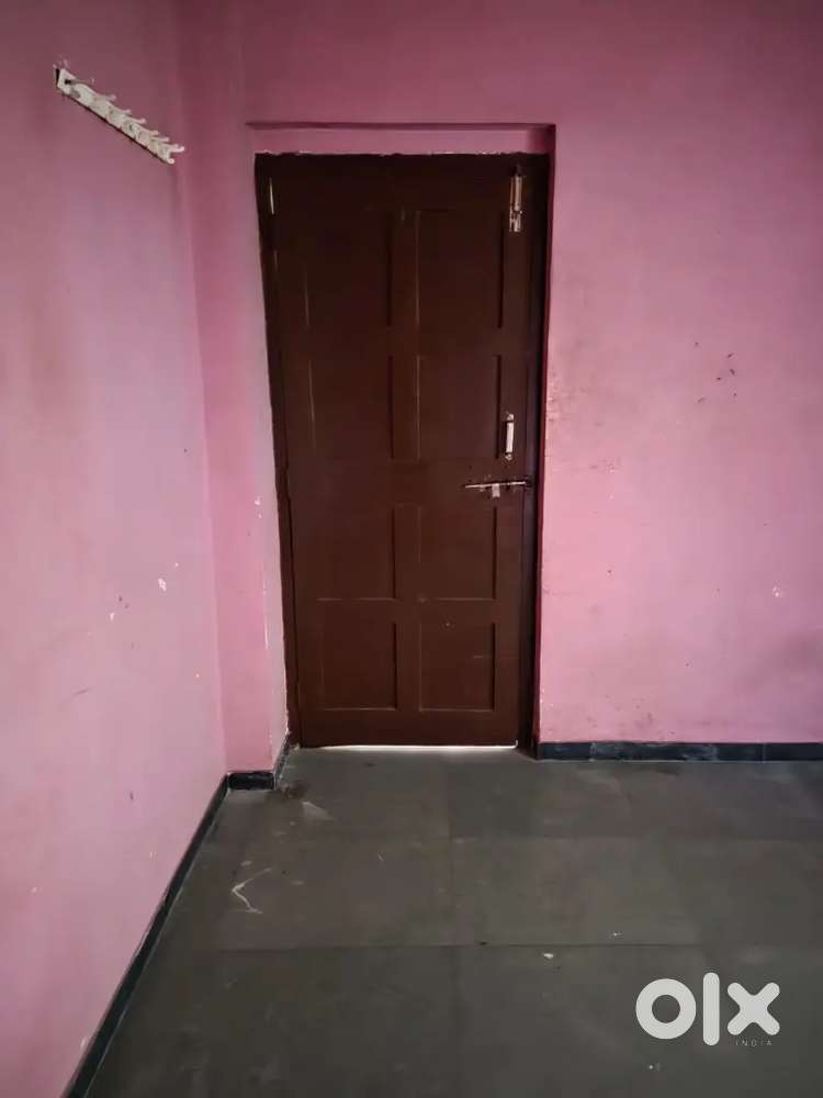 Girls / boys are allowed