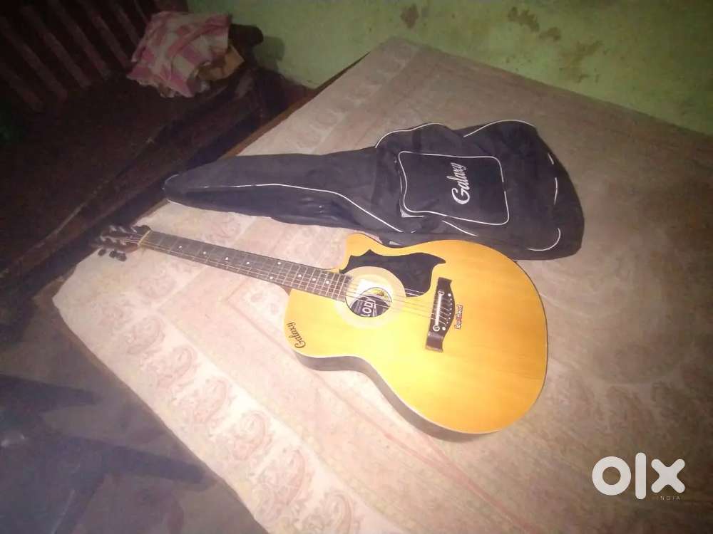 Guitar (galaxy)
