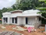 850Sqft villa/4.5cent/2bhk 33 lakh  / Palakkal   Thrissur