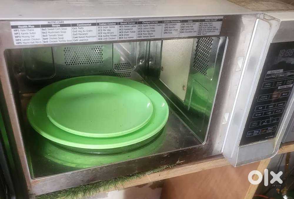 LG Oven in good working condition