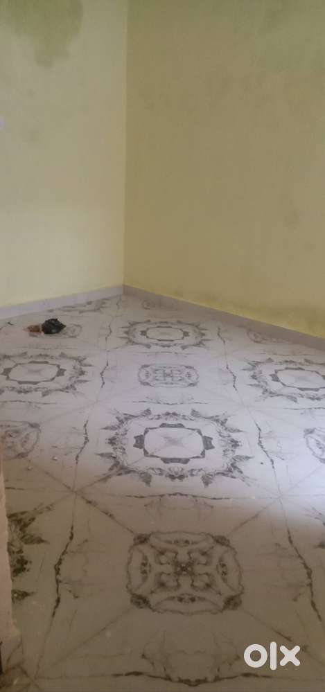 एक कमरा, किचन,बाथरूम