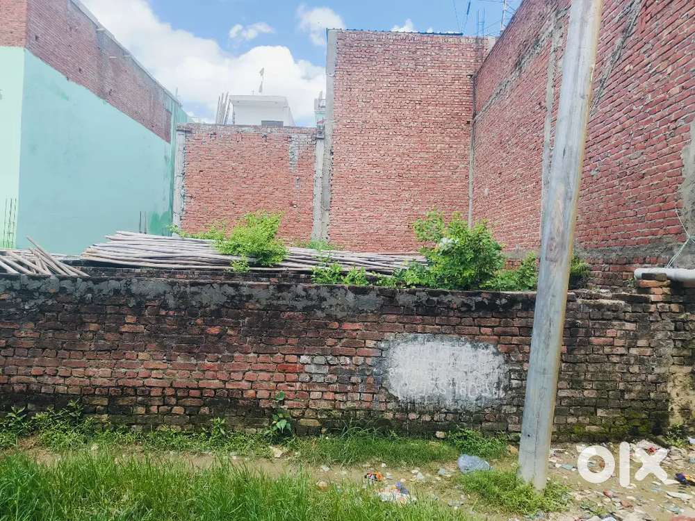 I am selling the plot