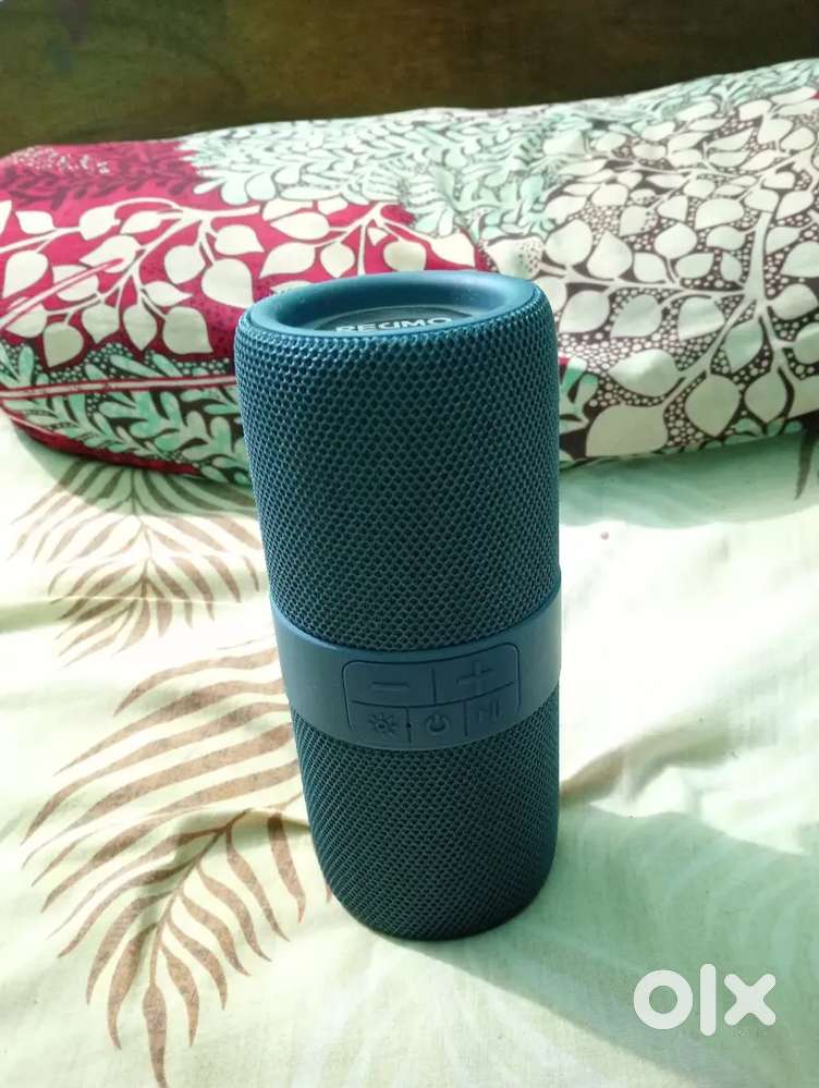 RECIMO SPEAKER 7 months old