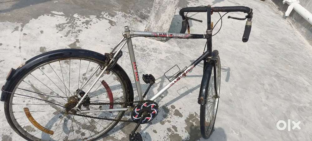 2500/- racing cycle sell