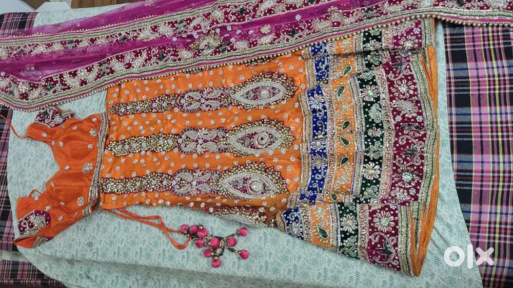 Lehenga choli with chunni