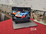 Apple Macbook Pro i7/16/256gb/3.5Gb Graphics  15inch Retina Touchbar