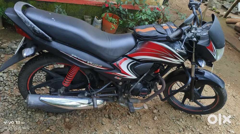 Honda dream yuga