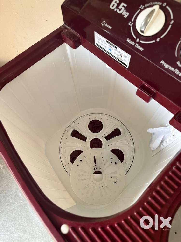 Voltas semi automatic washing machine