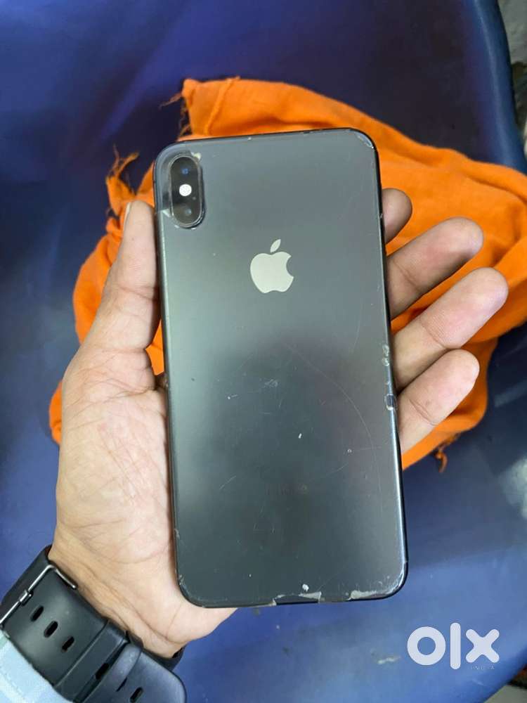 I phone xs max 64gb