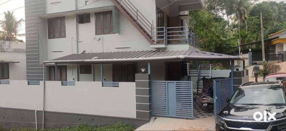 2 BHK fully furnished house for rent in Gandhipuram, near Technopark