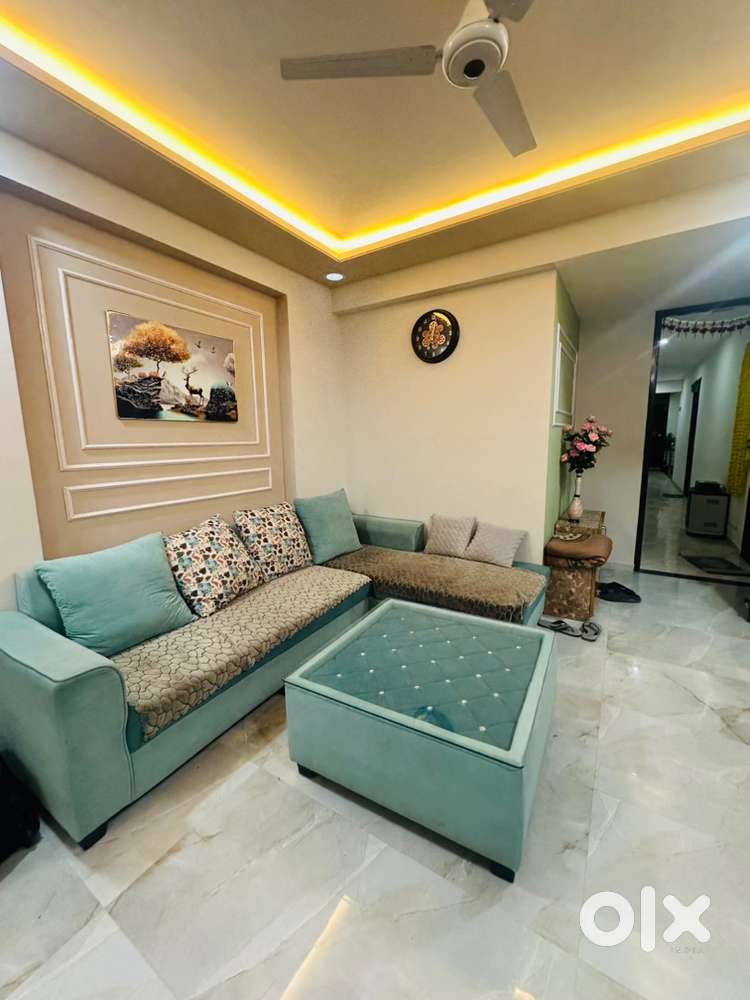 3bhk ultra luxurious couple freindly flat no restriction by owner