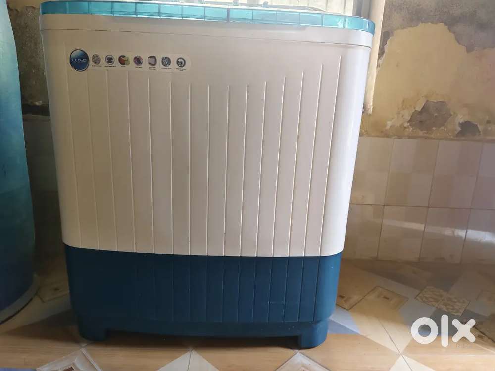 ये वाशिंग मशीन लॉर्ड कंपनी का है तीन से चार साल हो गये है