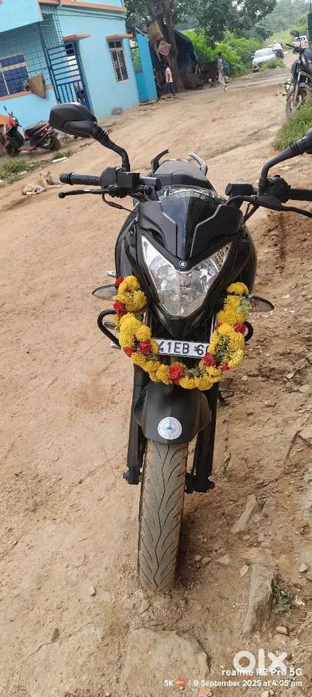 Ns 200 very good condition with showroom history