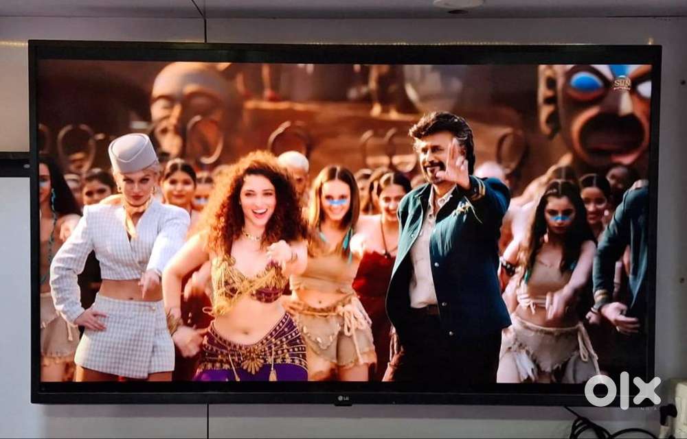 LG 50UM7300PTA Condition: good Include: remote Age: 1yr old