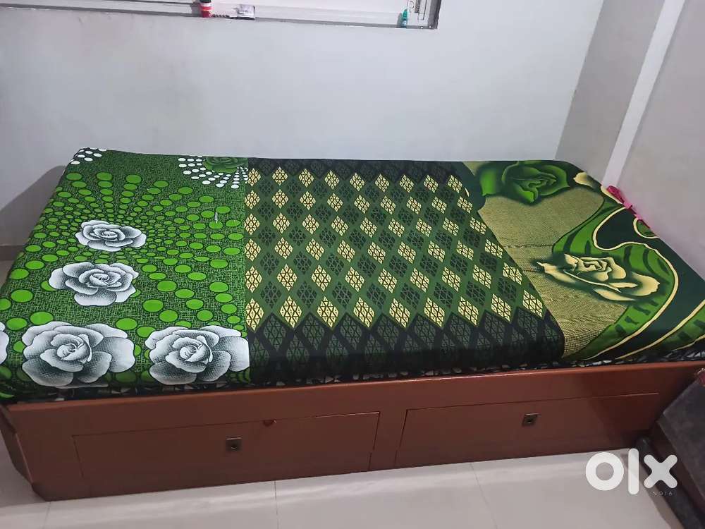 Heavy Quality Diwan/ Cot with storage without mattress ,Low price