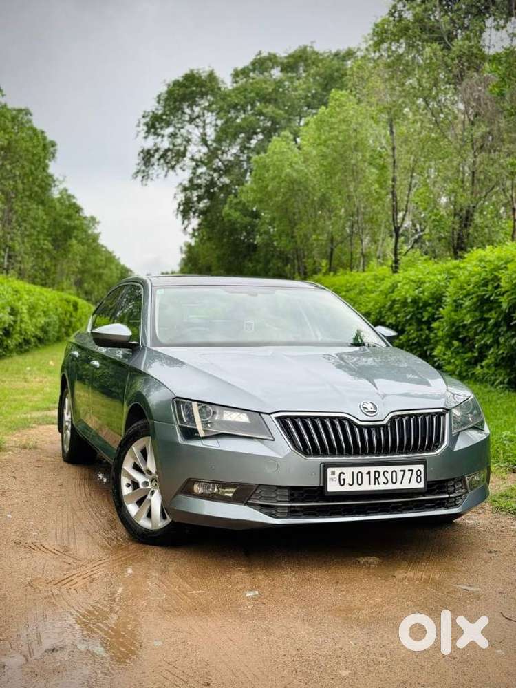 Skoda Superb Laurin and Klement 1.8, 2016, Petrol