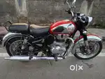 Royal Enfield bullet classic 350 chrome red