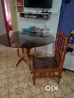 Daining table