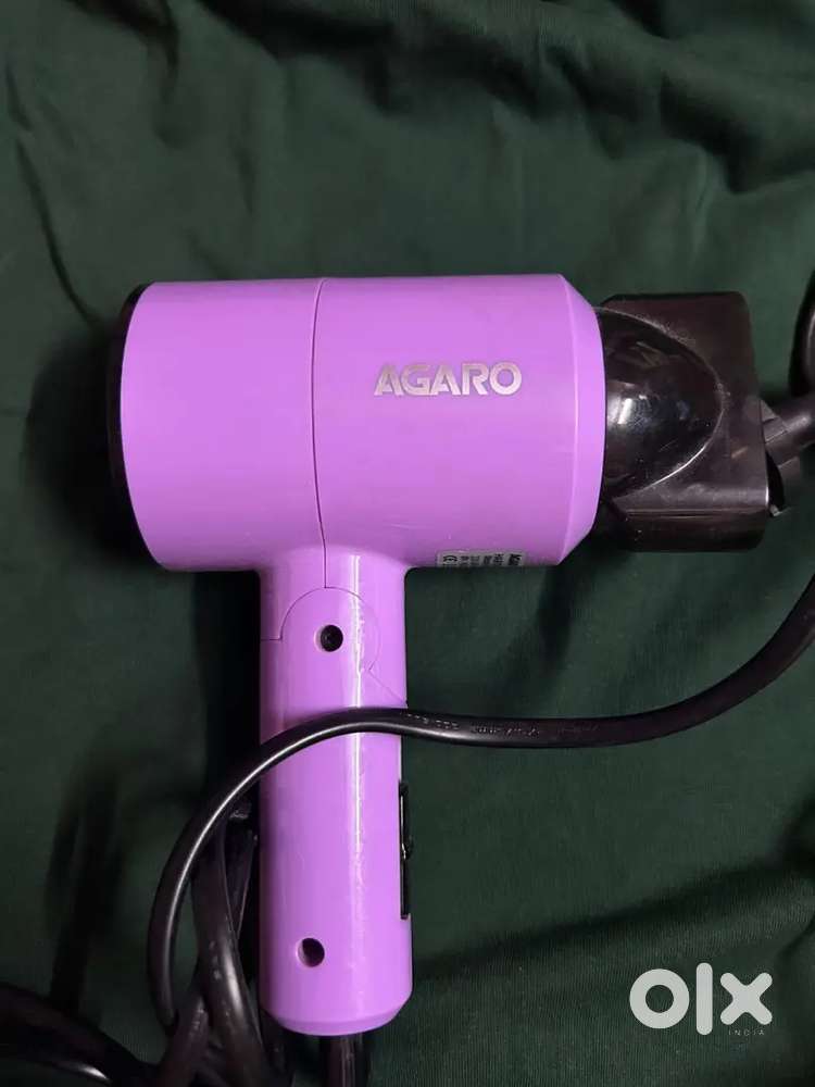 HAIR DRYER