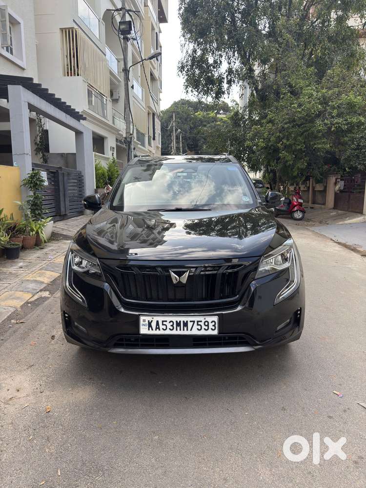 Mahindra XUV700 2.0 AX 7 Petrol AT Str, 2024, Petrol