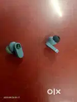 ONEPLUS NORD BUDS  ( ONLY BUDS BOTH )