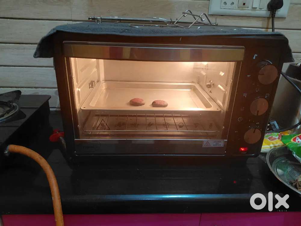 Oven . Pigen brand