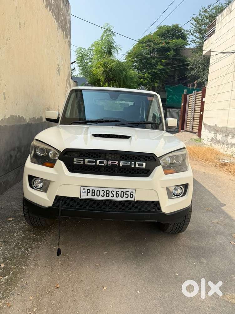 Mahindra Scorpio 2016 Diesel 100000 Km Driven