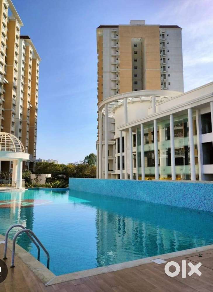 3.5 BHK FLAT FOR RENT AT MANTRI WEBCITY