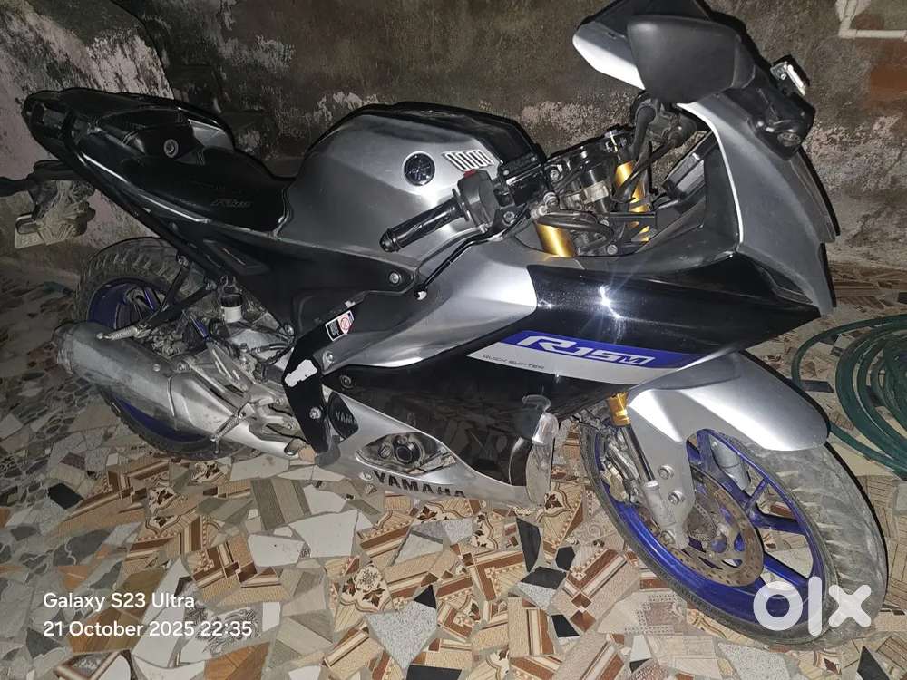 Yamaha R15M V4 A1 condition